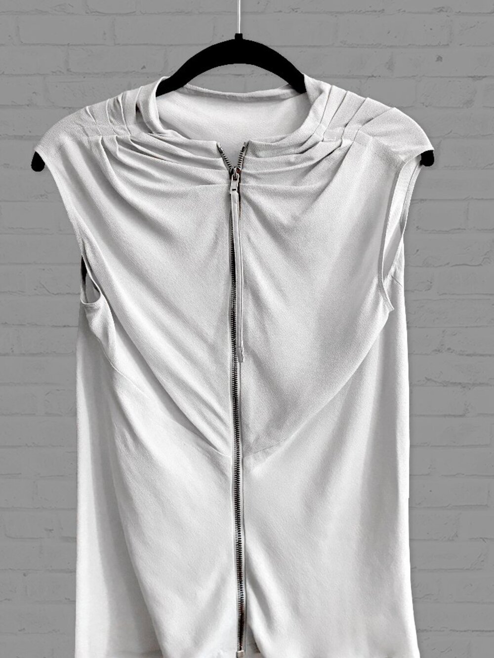 Rick Owens "Walrus" Sleeveless Zip-Front Pearl Grey Top - Picture 2 of 12